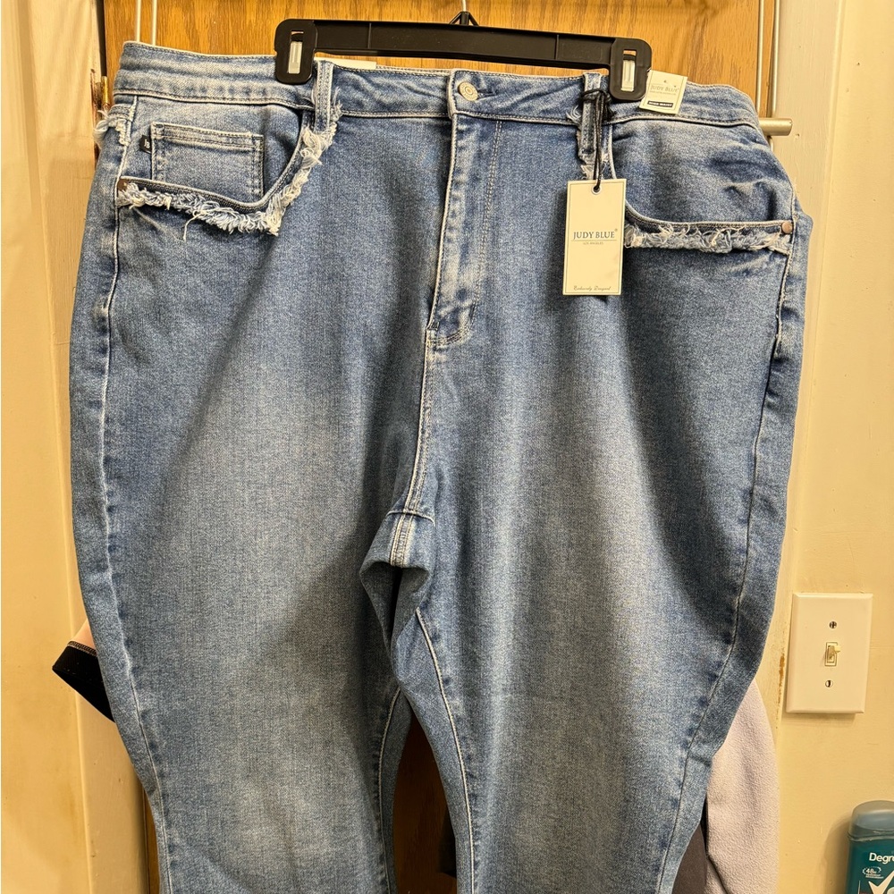BNWT Judy Blue jeans